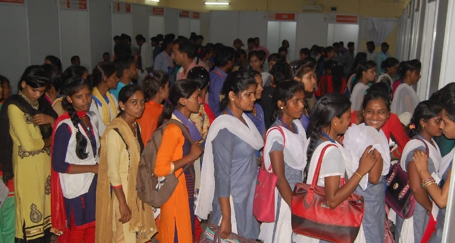 6609 युवाओं को मिली नौकरी, खुशी से खिले चेहरे