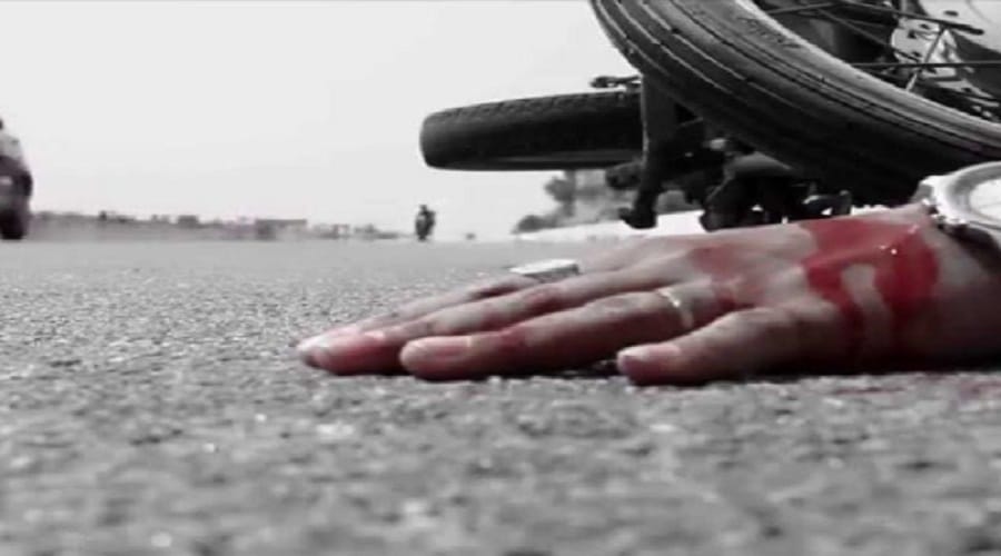 Road accident in saharanpur, death of a young man, many serious