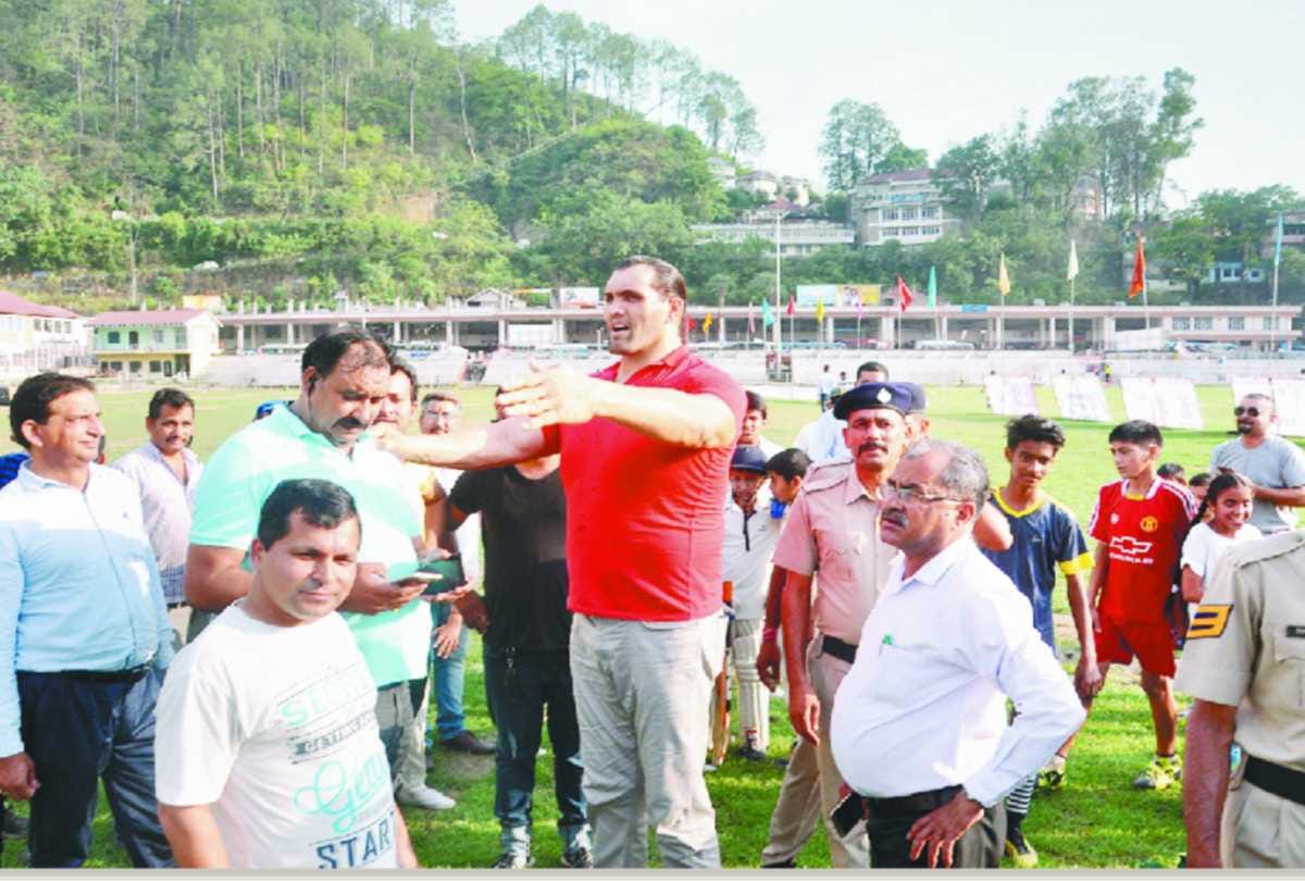 women wrestler will also participate in international wrestling show at mandi