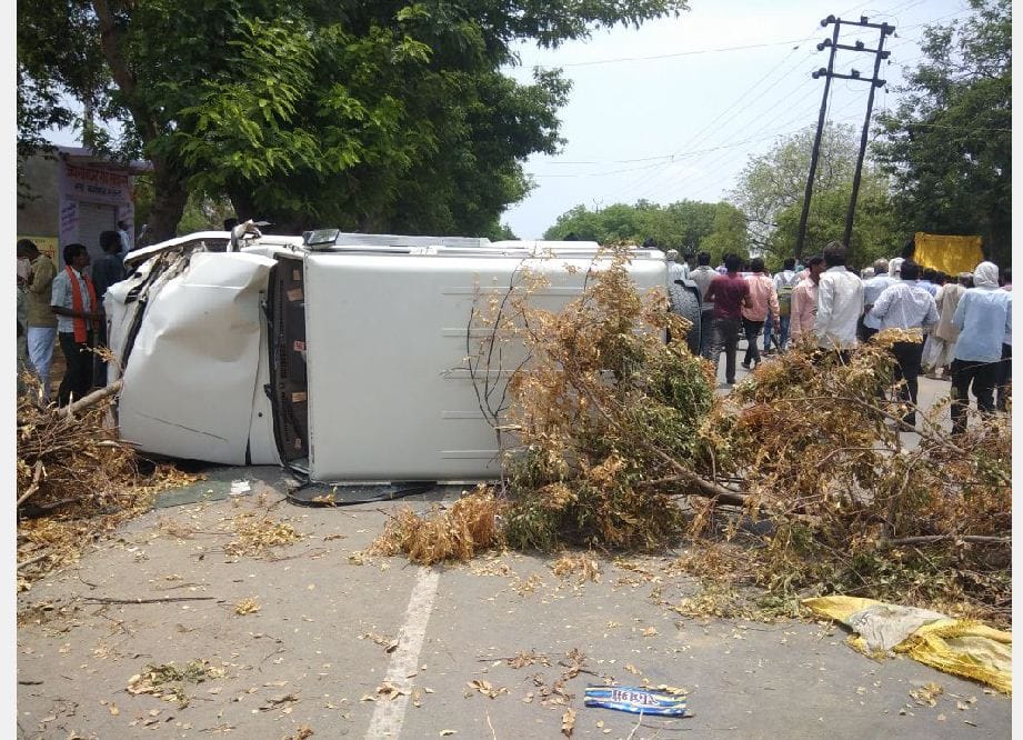 people protest after man died in road accident