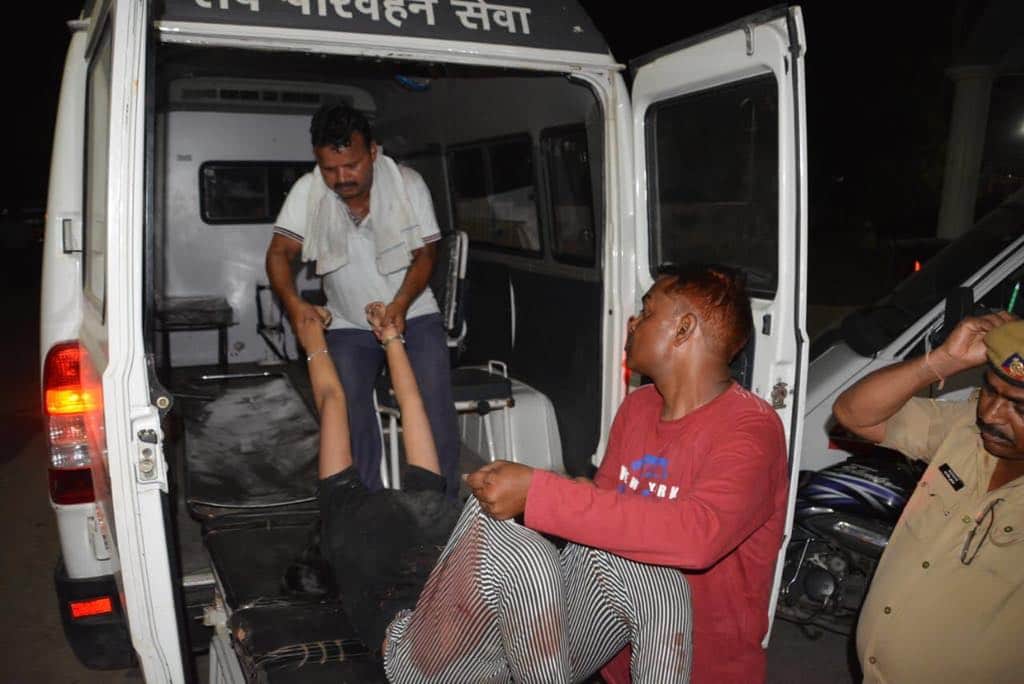 Four dies in truck car collision on etah highway