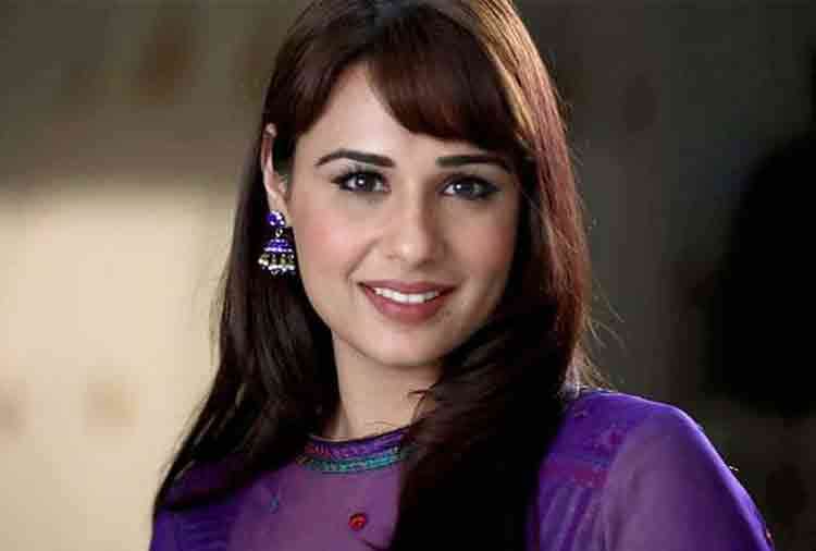 5 TOP PUNJABI HEROINES WHO CAN FAIL DEEPIKA AND KATRINA IN BOLLYWOOD