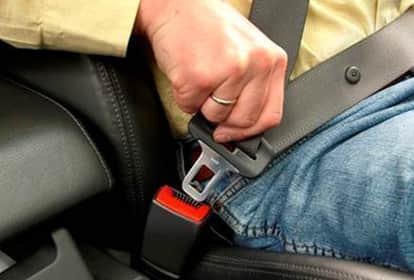 सीट बेल्ट