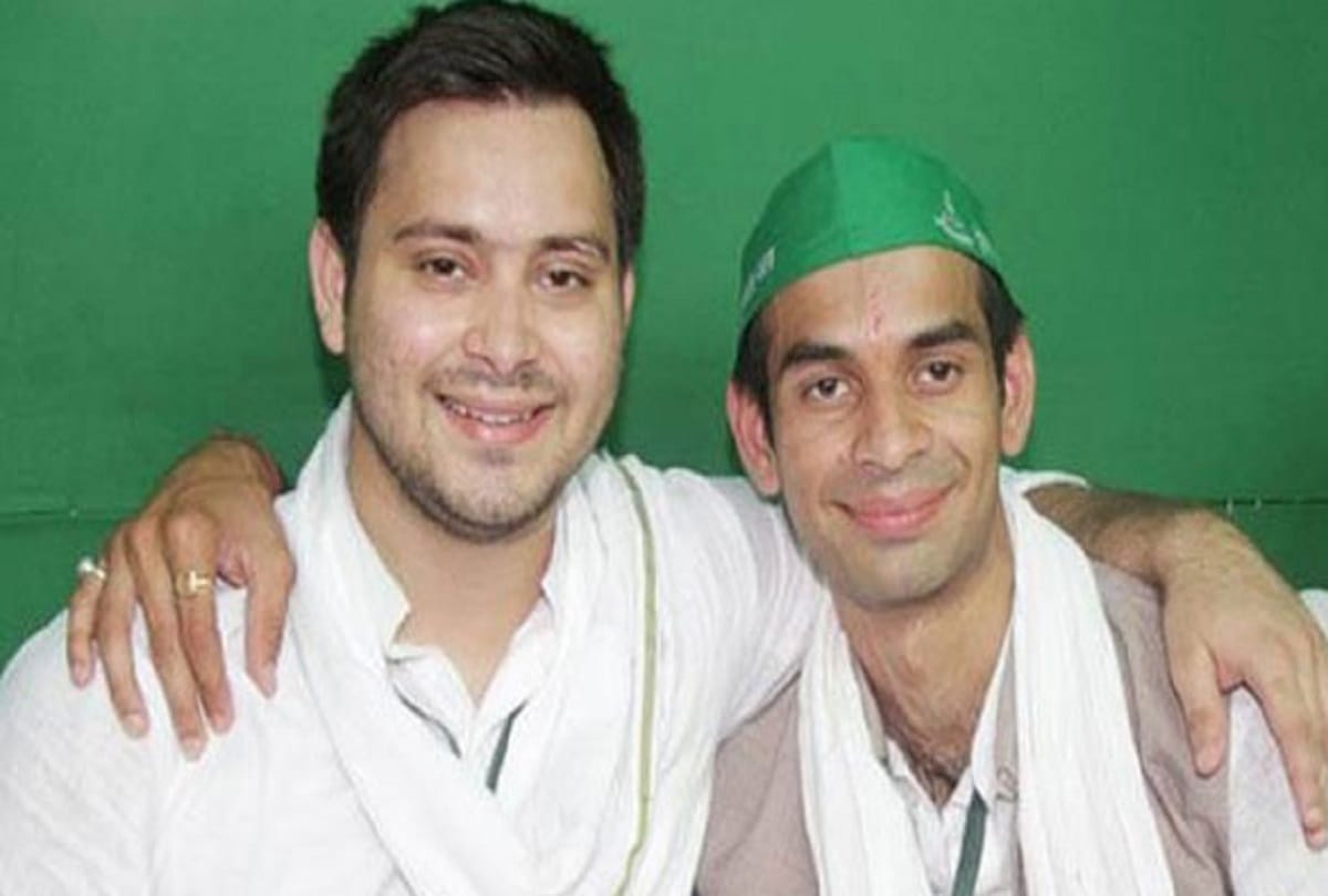 Tej pratap yadav worship at kashi vishwanath temple