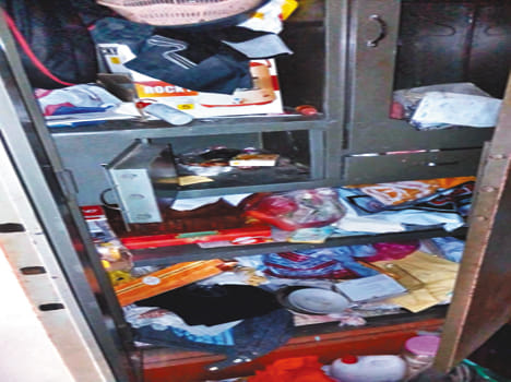 Millions of theft in the house of the priest in Gajna village