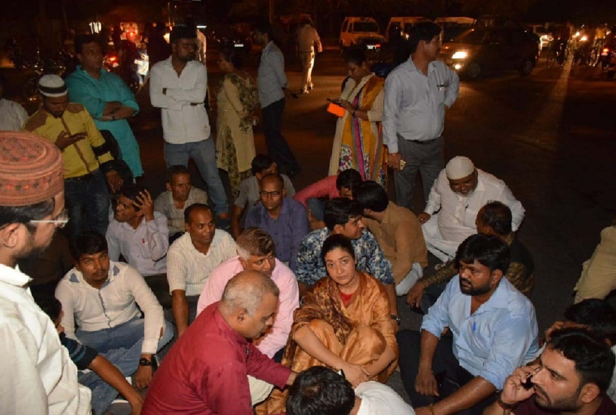 delhi cm arvind Kejriwal given LG leaving Delhi slogan also comments on central government