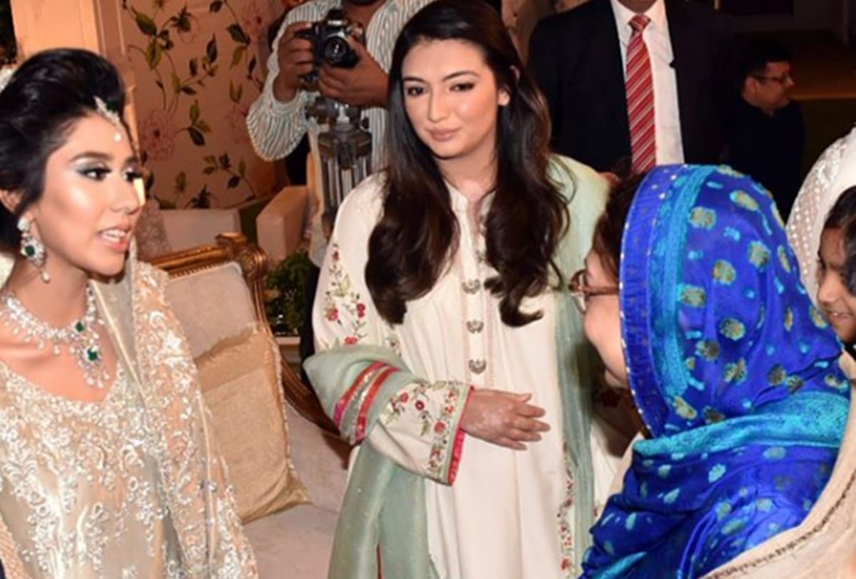 Know who is Aseefa Bhutto Zardari younger daughter of First Lady Prime Minister of Pakistan