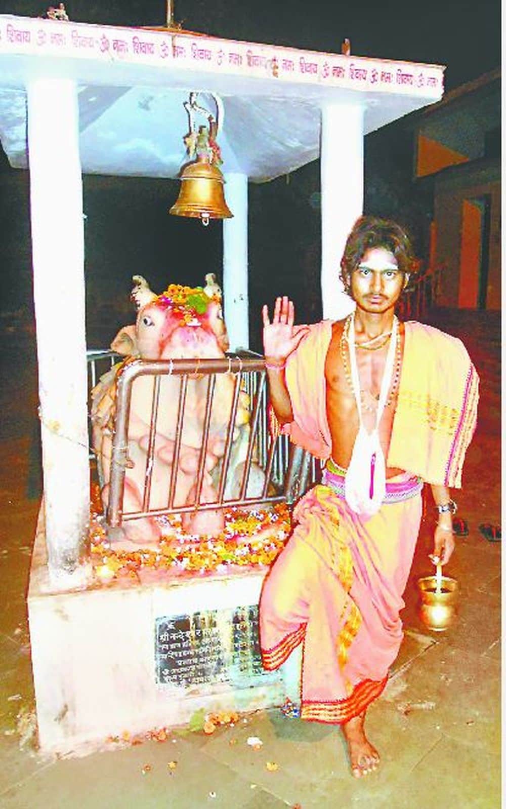 worshiped  for the Atal Bihari Vajpayee to be healthy