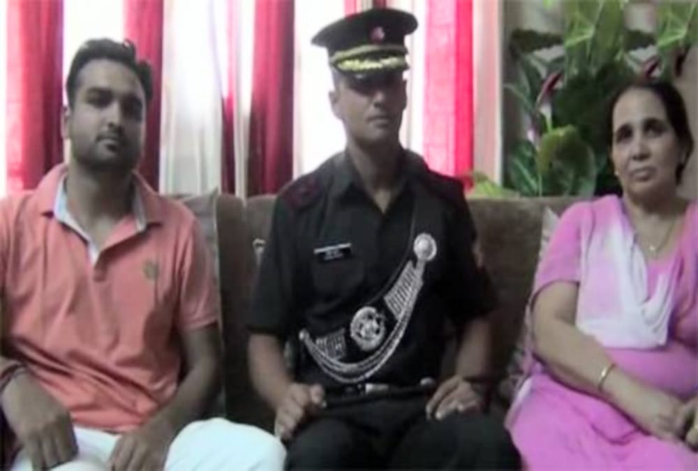 kargil war martyr son tribute make every Indian feel proud