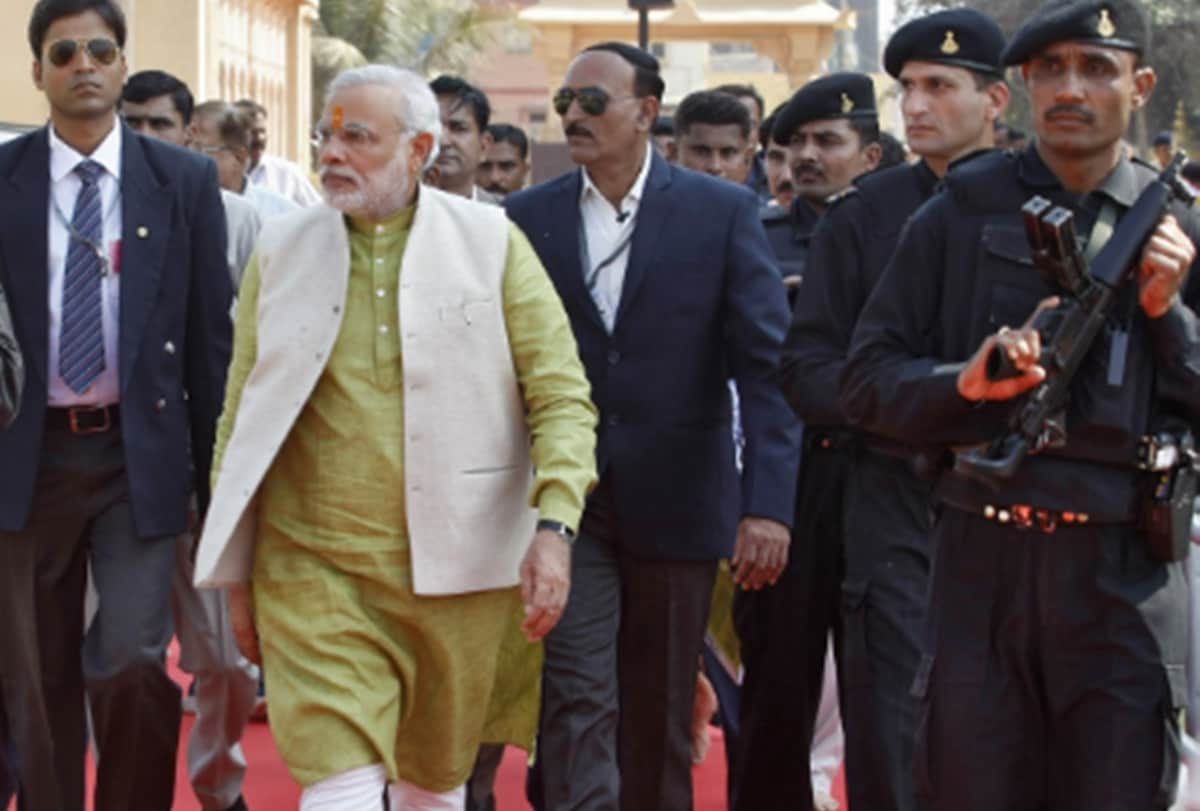 after the death threat security agency tightens the Narendra Modi security