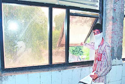 patient jumped from hospital window and died