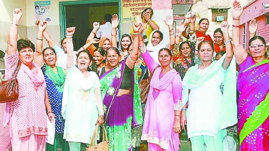 Do not pay salary for no biometric attendance