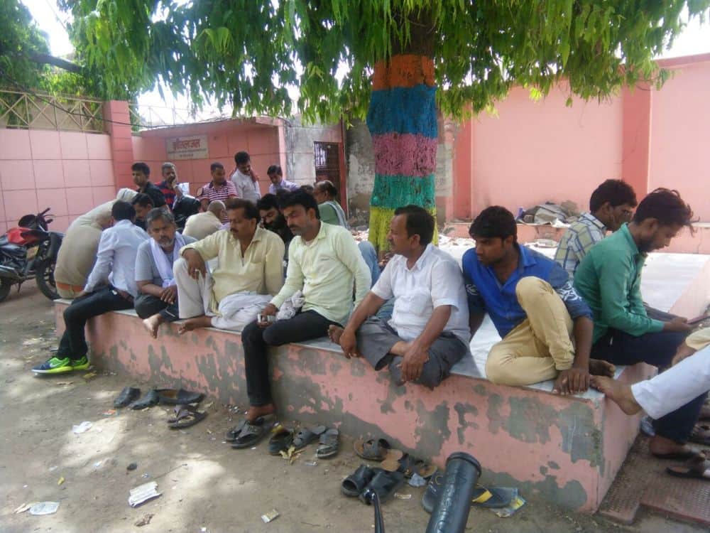 firozabad photos from Shirdi were sent to relatives 