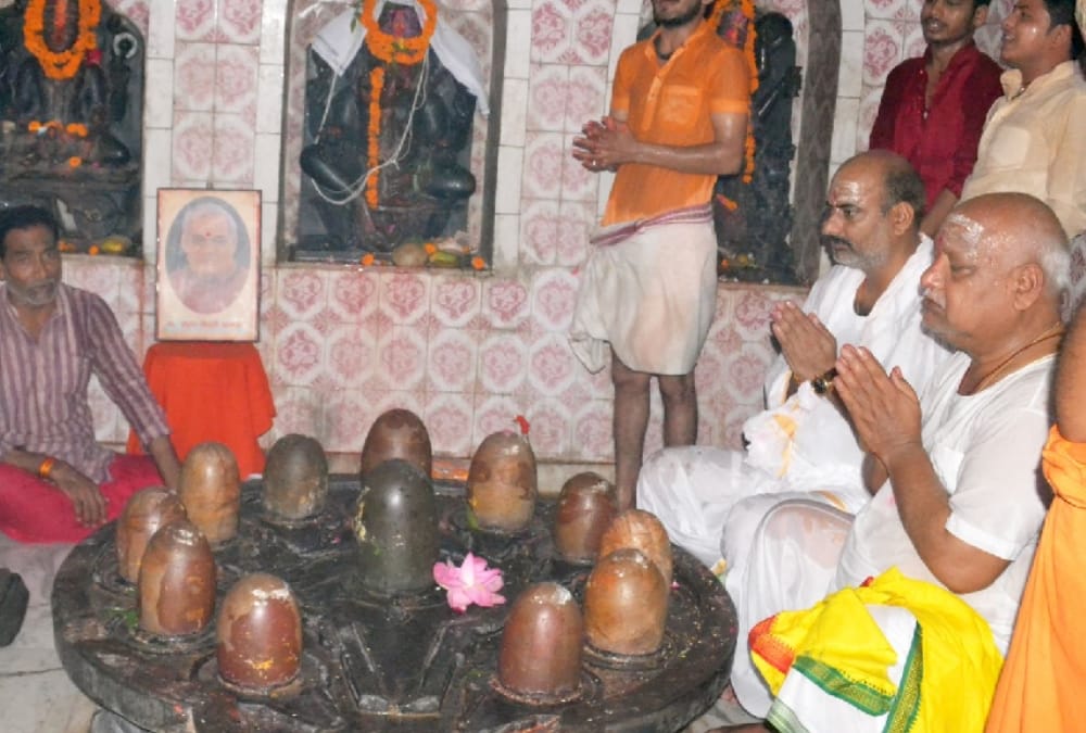 worship for good health of former prime minister atal bihari   vajpayee.