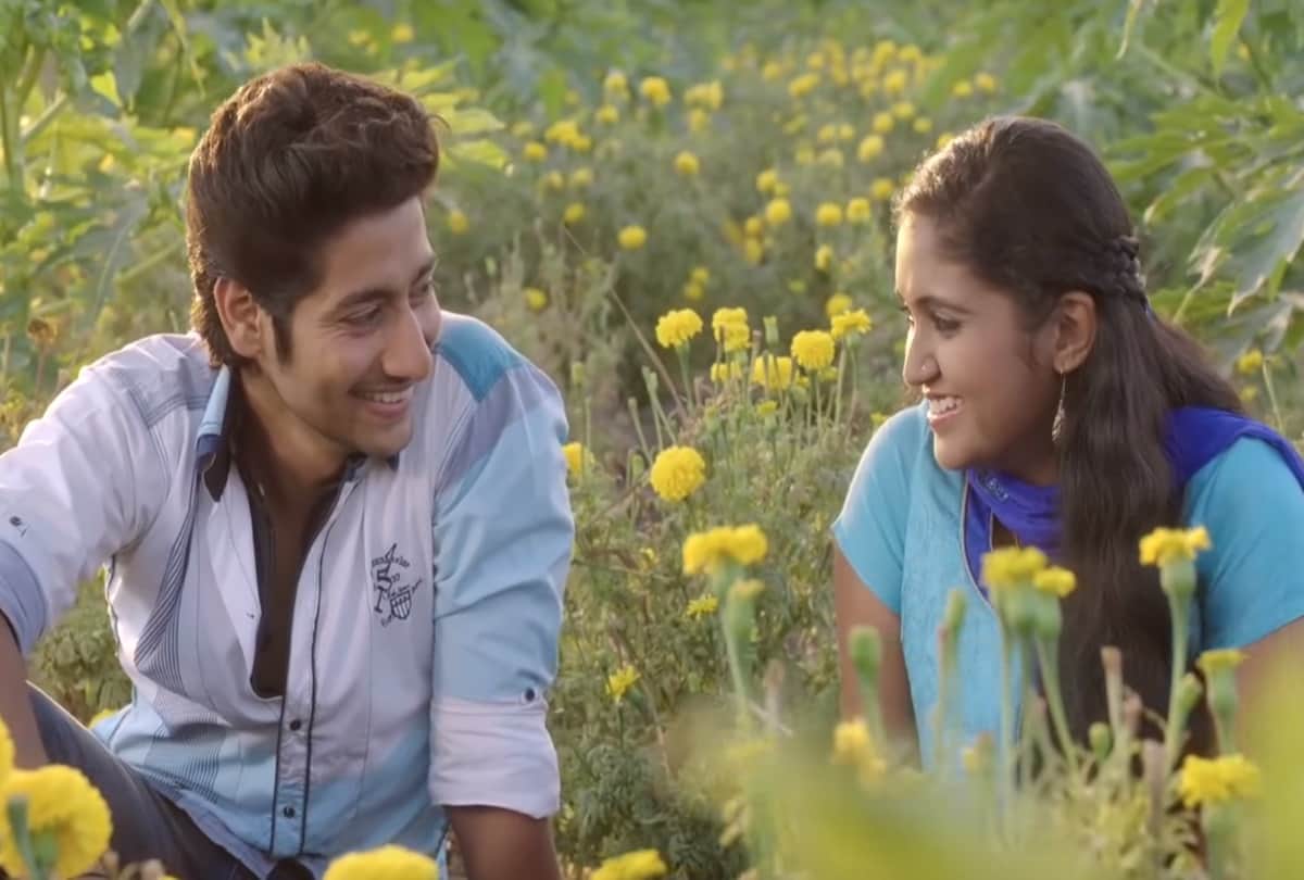 Story of sridevi daughter Janhvi Kapoor film dhadak which is hindi remake of sairat 