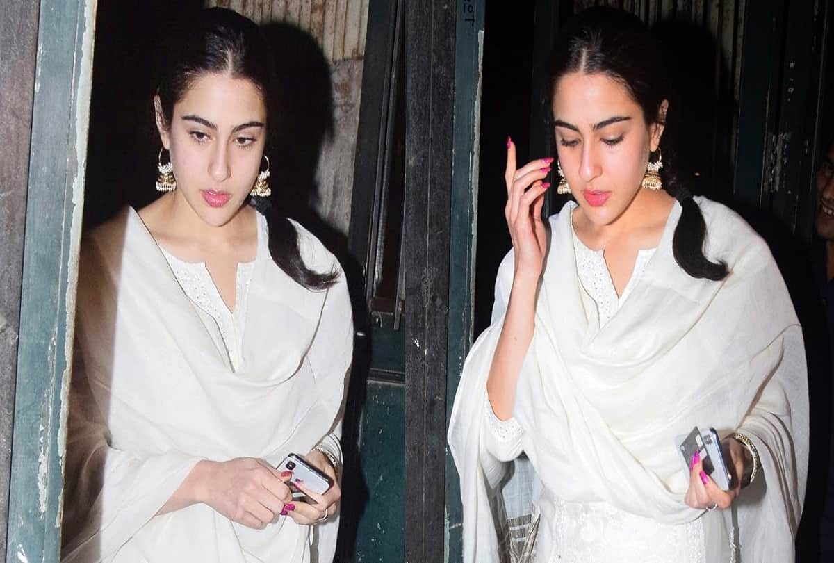 Sara Ali Khan shopping  at a flea market with mom Amrita Singh 