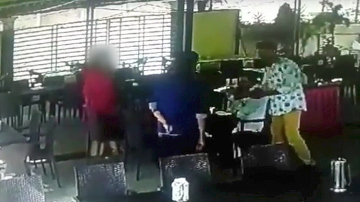 Who is this woman with bhayyuji maharaj, whom he met in restaurant a day before suicide
