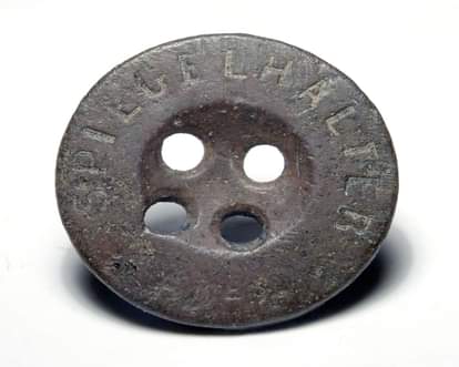 According to Vastu Shastra know when finding shirt button can bring good or bad luck for you