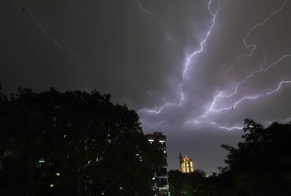 Meteorological Department again issued storm alerts in up