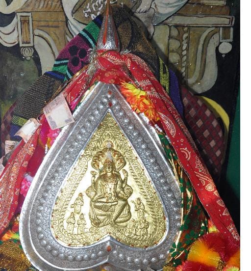 श्रद्धालु कमरूनाग झील में अर्पित करेंगे सोना, चांदी और नकदी