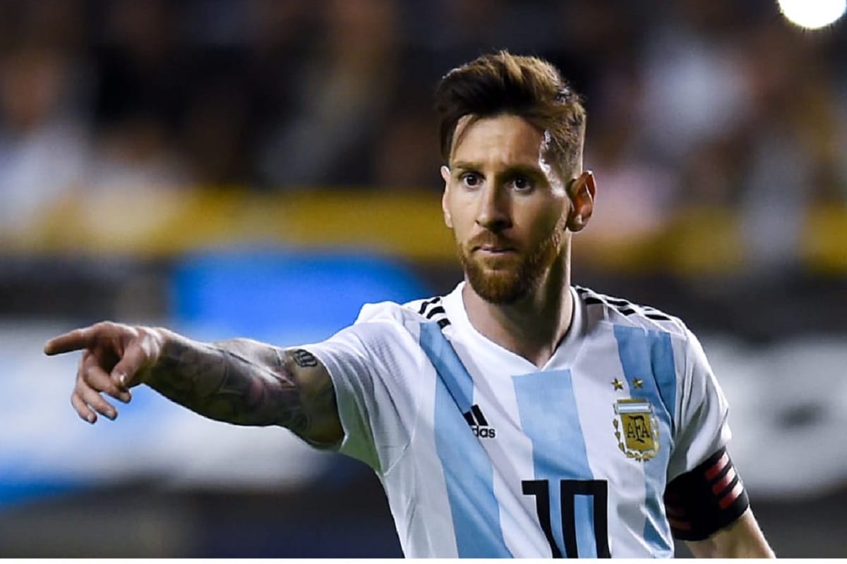 Argentina's victory over Ecuador due to Messi, Uruguay also won with Suarez help in World Cup qualifiers