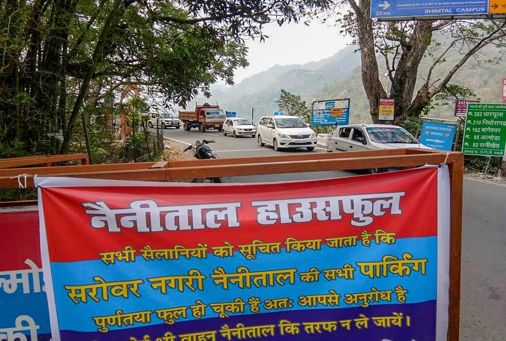 भोटिया -तिब्बती बाजार का ईओ ने किया निरीक्षण