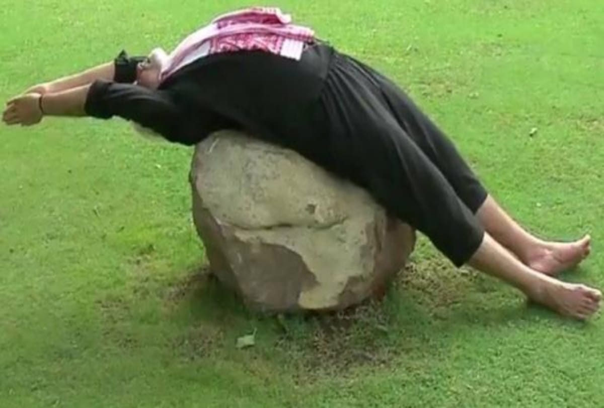 pm modi complete virat kohli fitness challenge share video