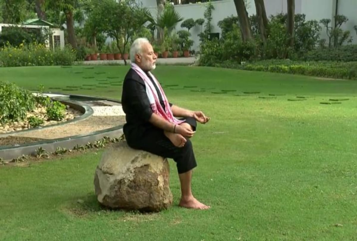 pm modi complete virat kohli fitness challenge share video