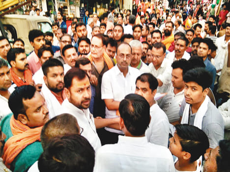 Trade unions protest against LED billboards