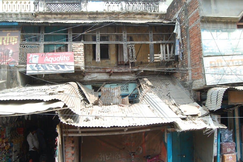 old buildings are dangerous
