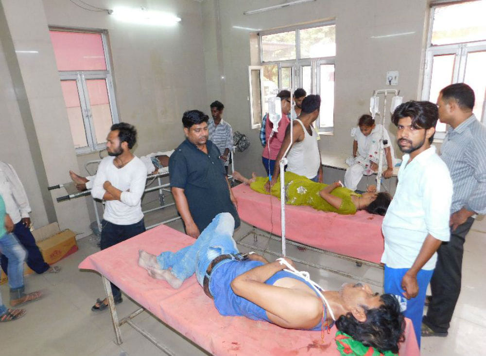 Mostly Muslims  killed in Mainpuri Road Accident