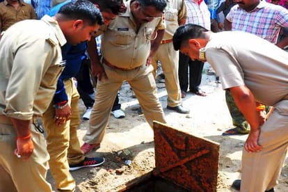 Sewer cleaning will be done by machines