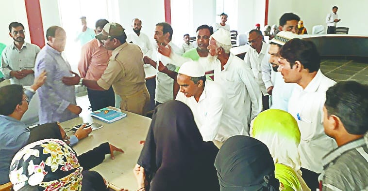 Commotion at the municipal meeting