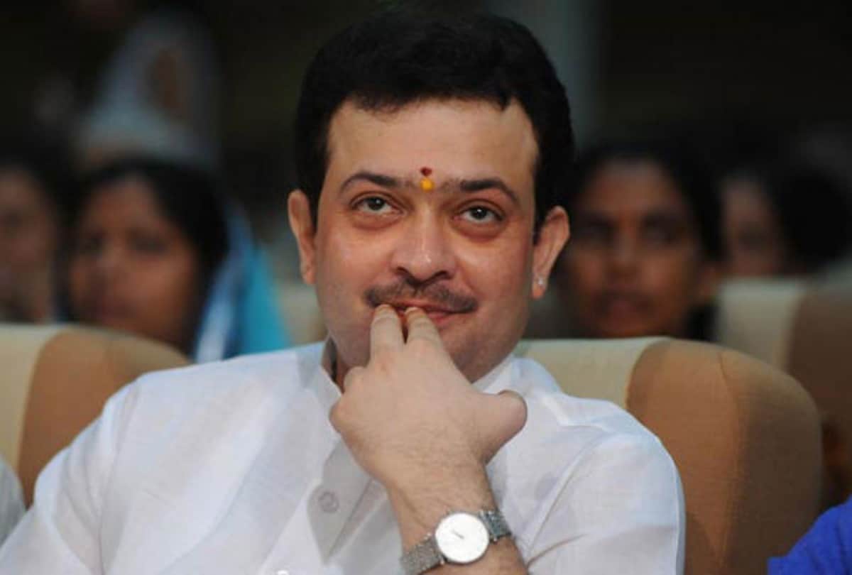 bhayyuji maharaj 200 crore property and lifestyle