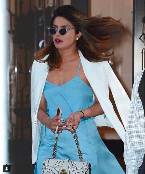 Priyanka Chopra just carried a Rs 4.60 lakh bag with boyfriend nick jonas