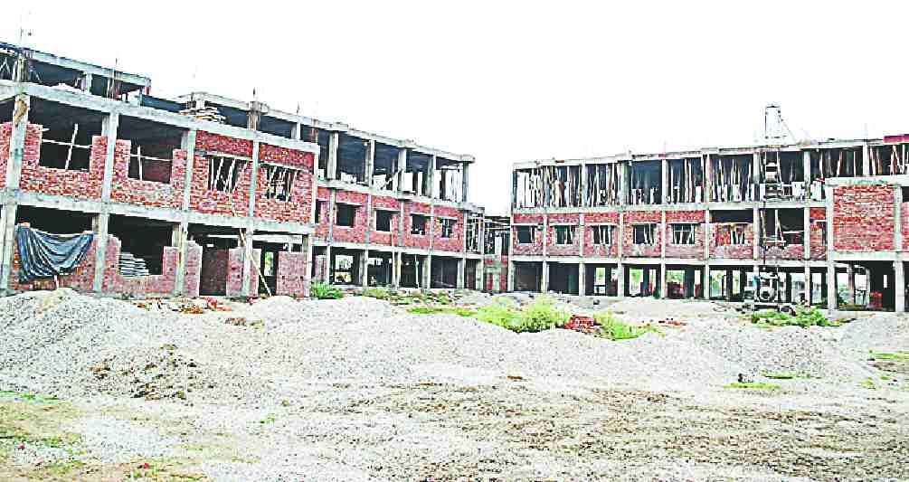 Important projects stuck in absence of budget
