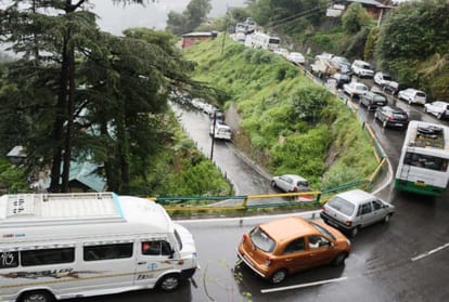 six injured in collision between high speed private buses at shimla