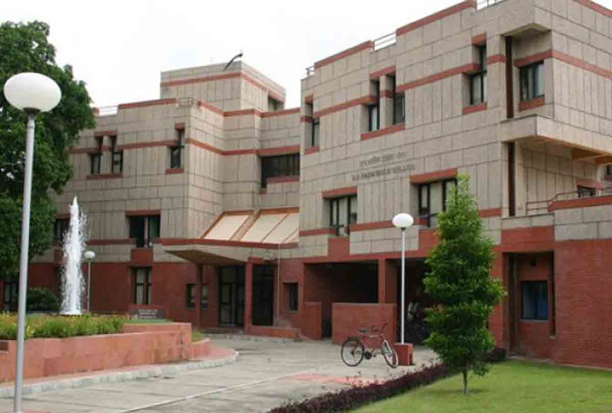 IT and software sector IITians first choice