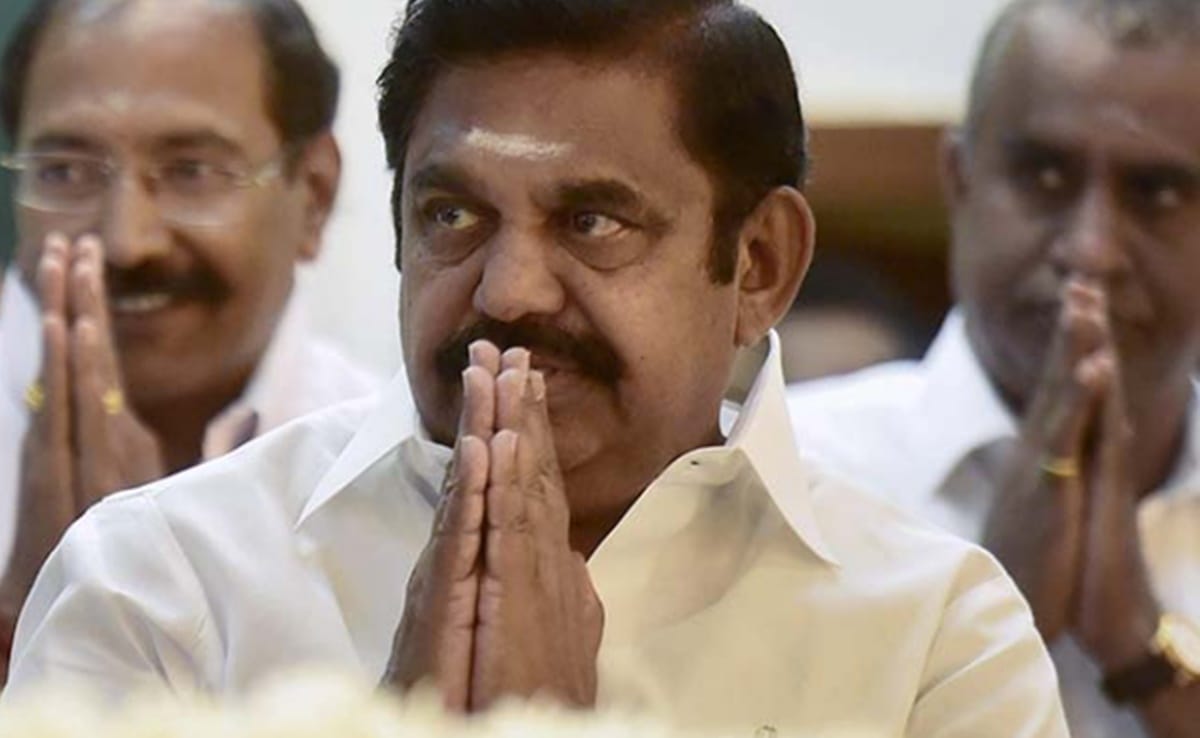 Madras High Court is likely to pronounce its decision on disqualification of 18 rebel MLAs today