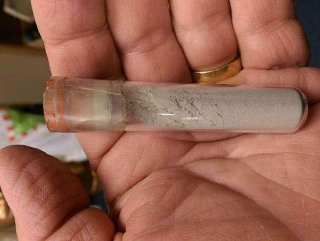 women filed plea in court against NASA for this amazing gift given by Neil Armstrong