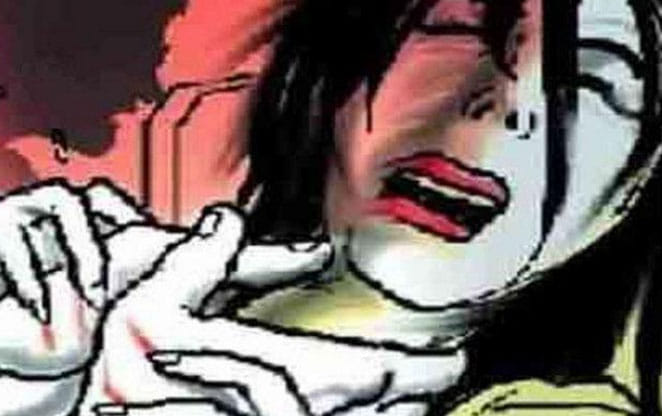In suspicion of wife's illicit relationship ,  the husband crossed all the limits ...