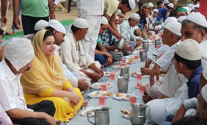 नहीं दिखा चांद ईद-उल-फितर कल