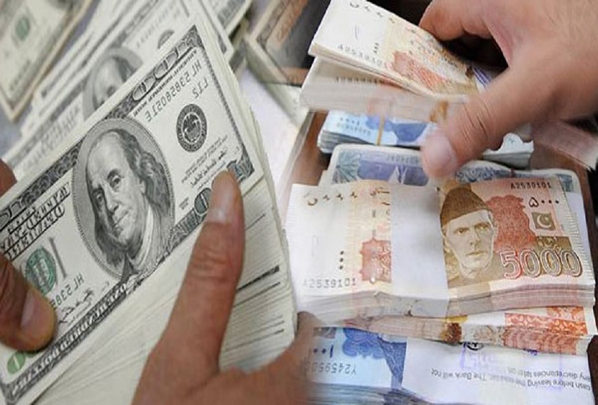 IMF money to arrive in Pakistan by August-end: Report