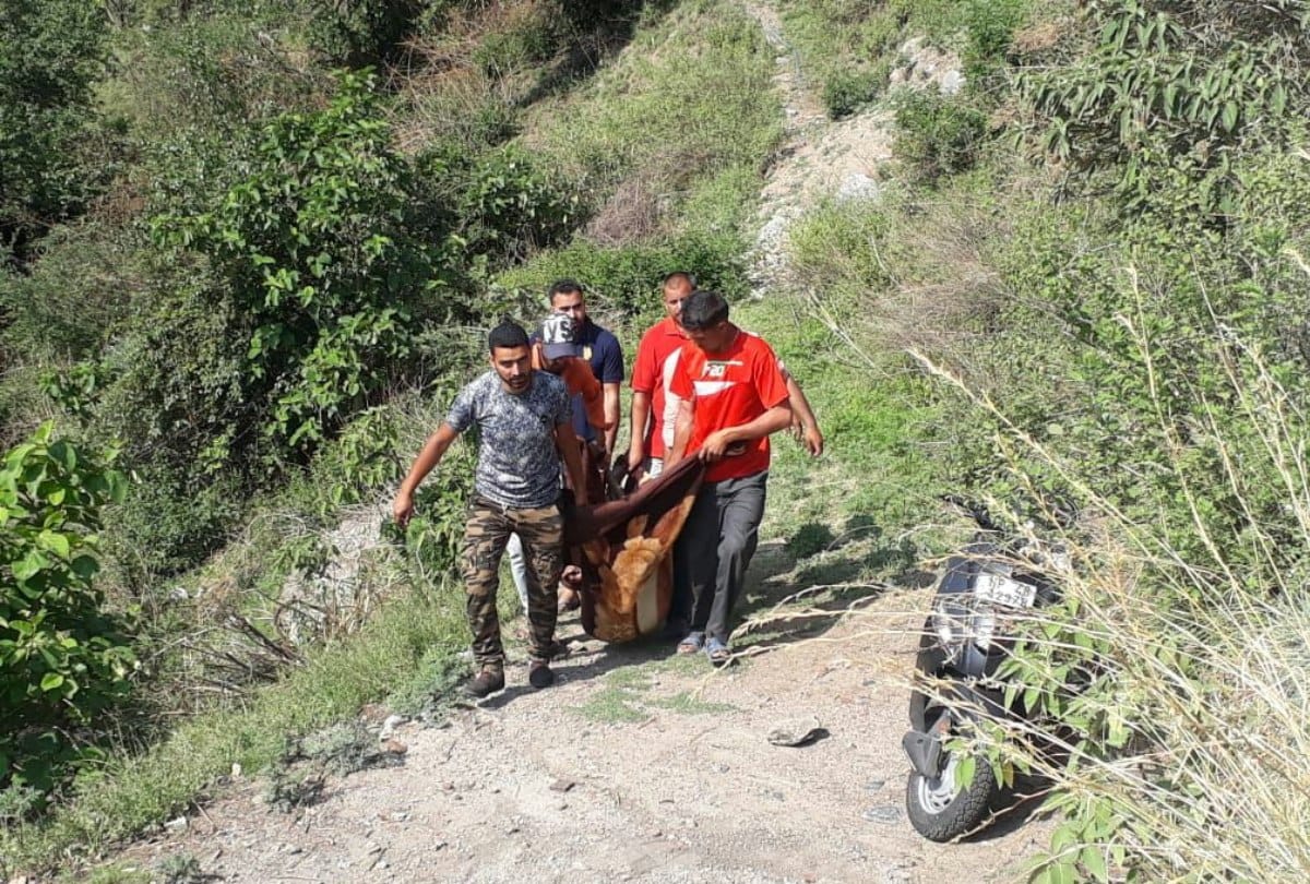 Chamba Truck plunges into gorge four killed