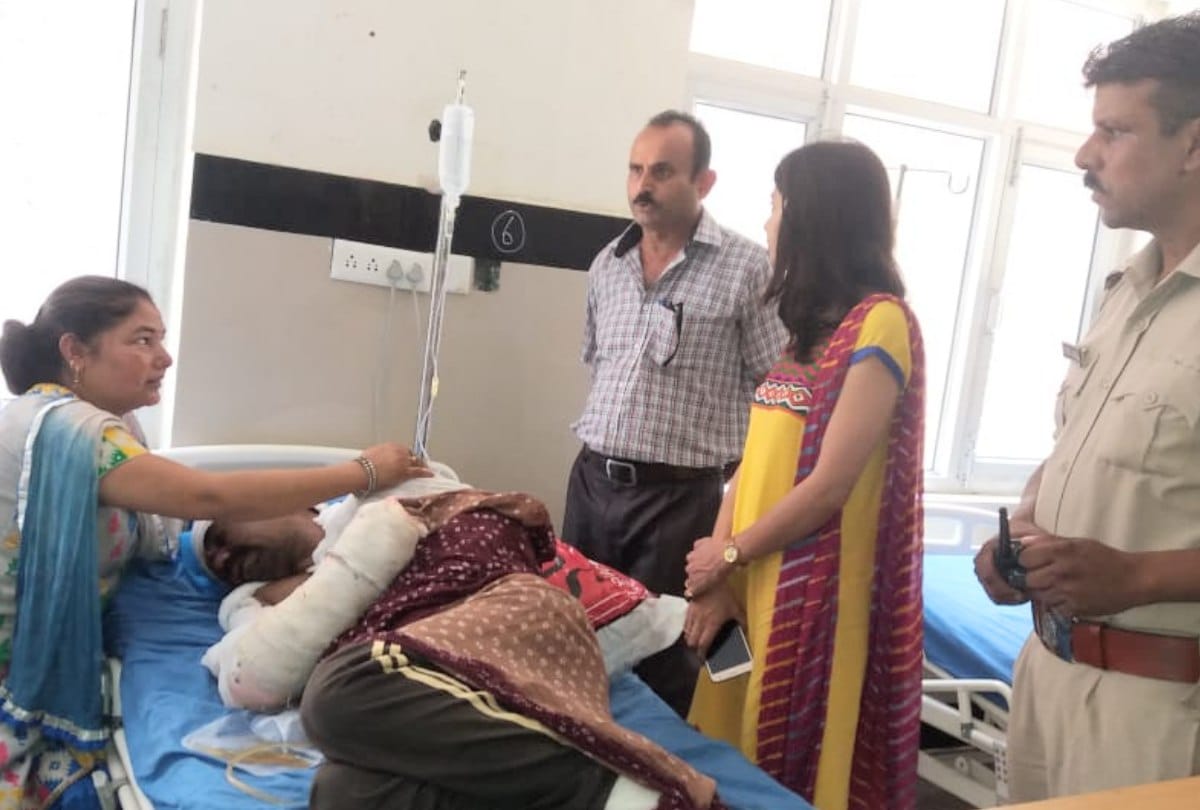 Chamba Truck plunges into gorge four killed