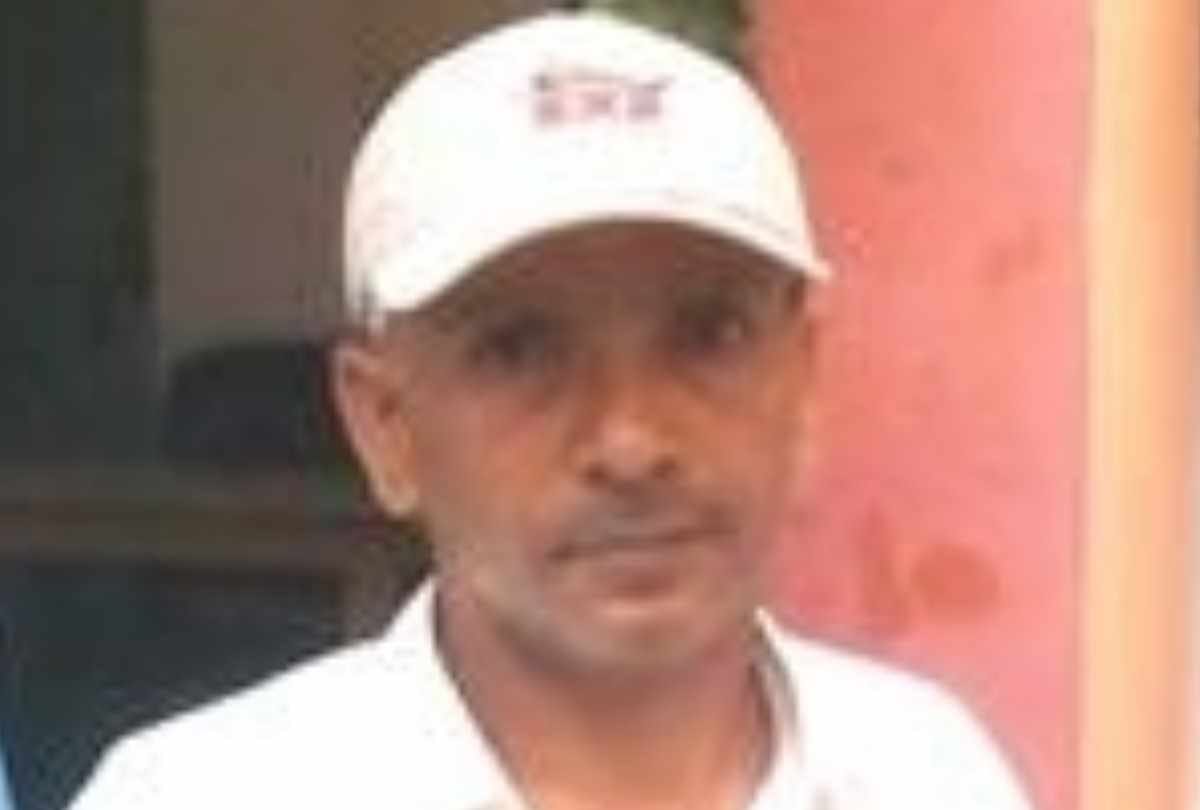 anti corruption team caught fourth class employee of Chakbandi Vibhag