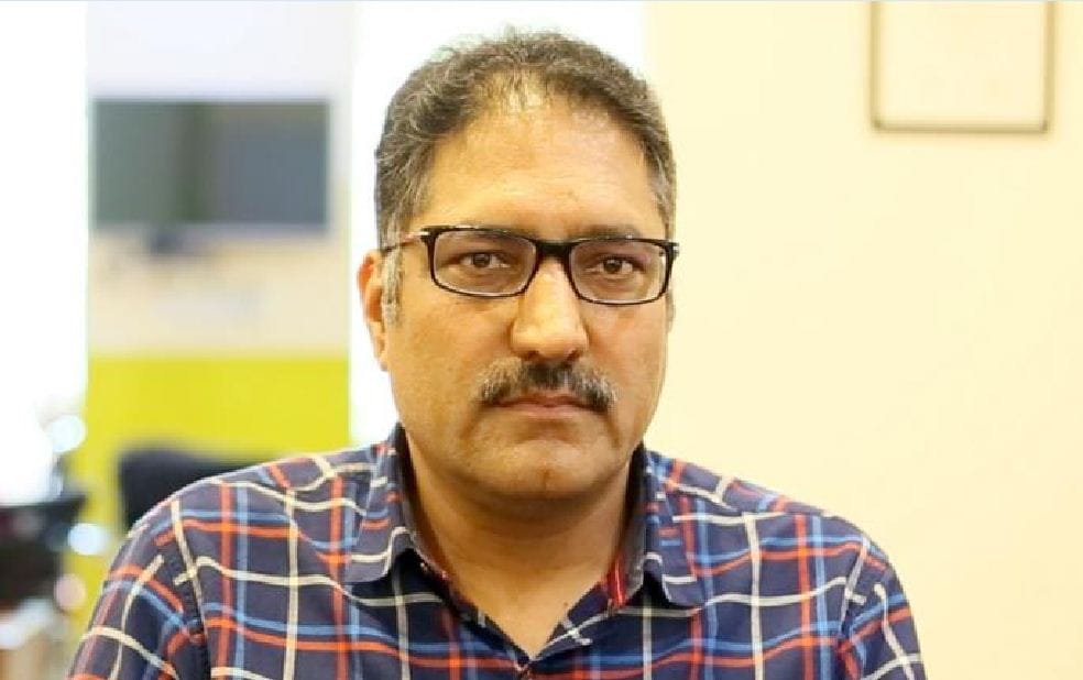 terrorist shot dead rising kashmir editor shujaat bukhari in srinagar 