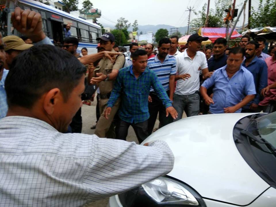 Taxi Drivers strike in uttarakhand char dham Pilgrims and passengers suffer