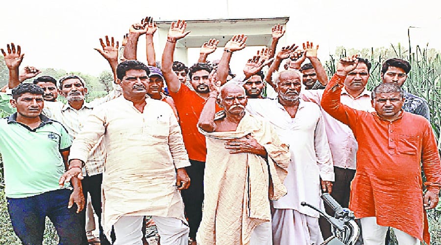 Anti social elements broke the image of the martyr; derogatory words written