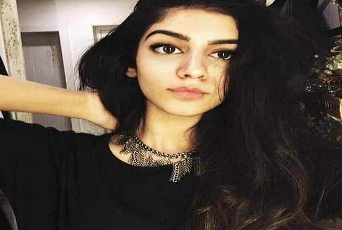 director anurag kashyap daughter aaliyah kashyap glamorous pictures